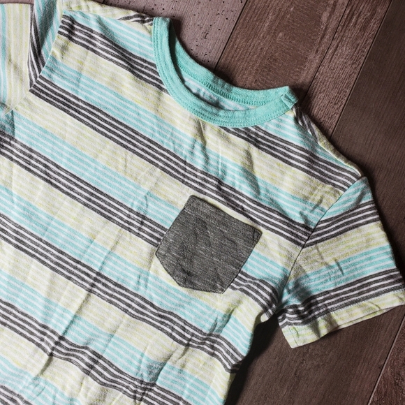 Cat & Jack 2 Pc Striped Short Sleeve Pocket T-Shirt Bundle Boys Size XS 4/5 EUC - Picture 12 of 13